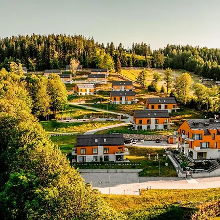 Apartment Wonder Home: Cozy With Private Terrace Near Trails And Slopes Karpacz