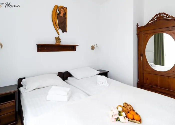 Apartment Wonder Home: Cozy With Private Terrace Near Trails And Slopes Karpacz