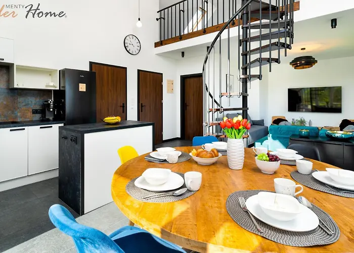 Wonder Home: Cozy With Private Terrace Near Trails And Slopes *